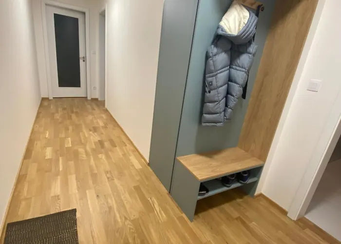 Apartman S Terasou, V Novostavbe